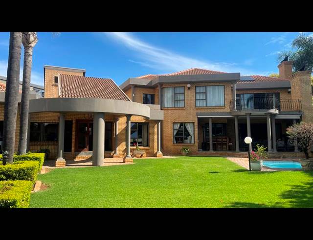 4 BEDROOM HOUSE FOR SALE IN ELDOGLEN